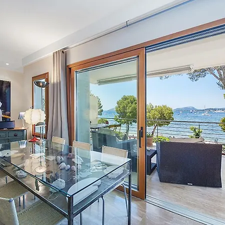 Apartment Vora Dor *